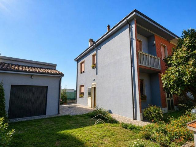 Casa indipendente trilocale 100mq
