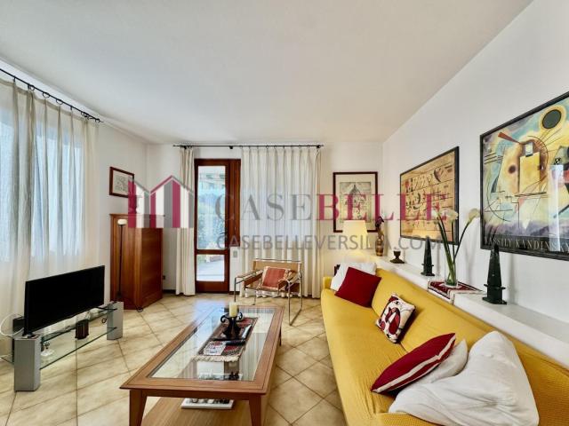 Casa indipendente arredata in affitto, Camaiore lido di