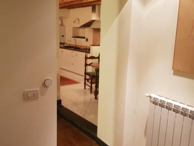 Casa indipendente arredata in affitto in vico dei giustiniani, Genova