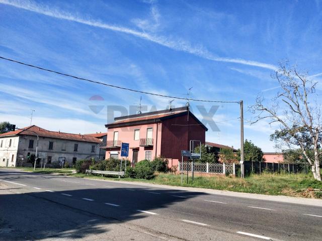 Casa Indipendente in vendita a Ozzero