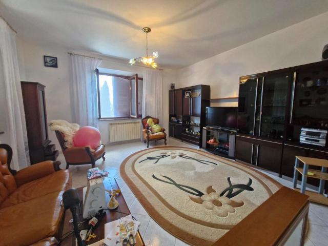Casa indipendente con giardino, Campiglia Marittima venturina