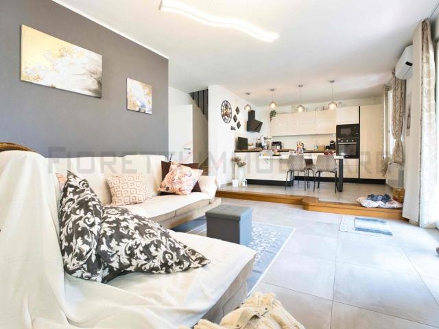 Casa indipendente con giardino, Campiglia Marittima venturina terme
