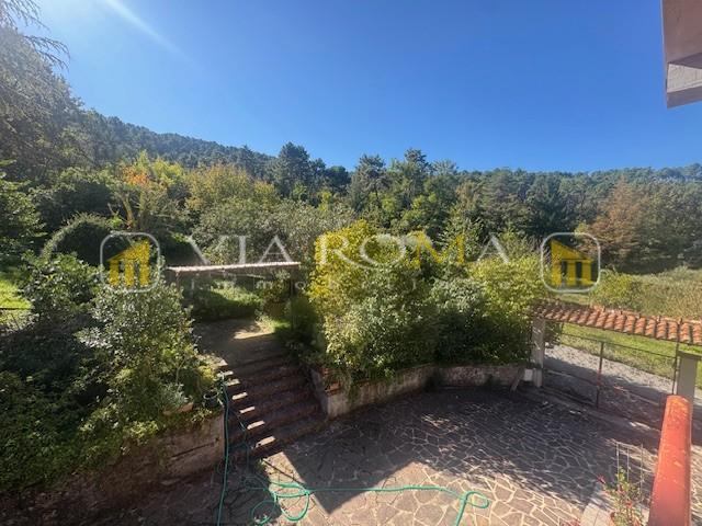 Casa indipendente con giardino, Capannori massa macinaia