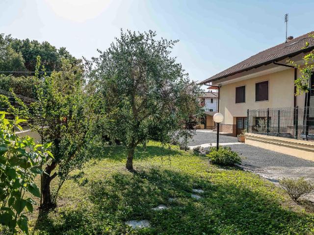 Casa indipendente con giardino a Torino
