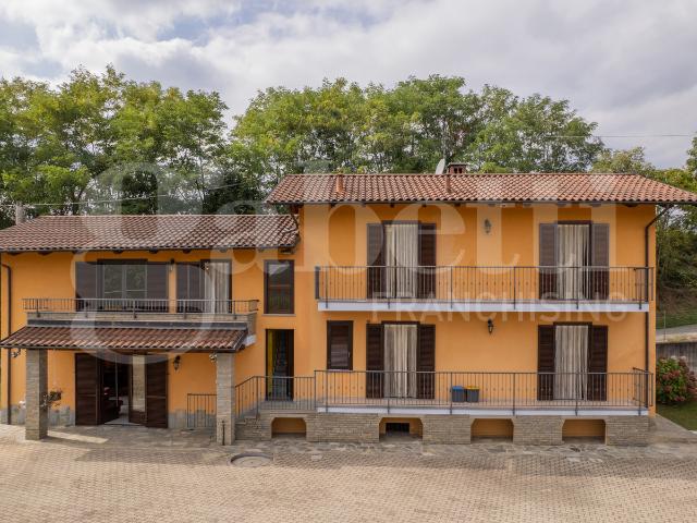 Casa indipendente con giardino a Bricherasio