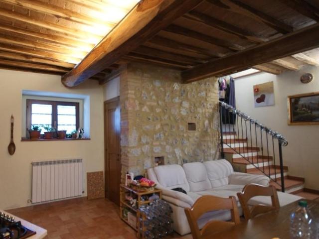 Casa indipendente con giardino a Casole d'Elsa
