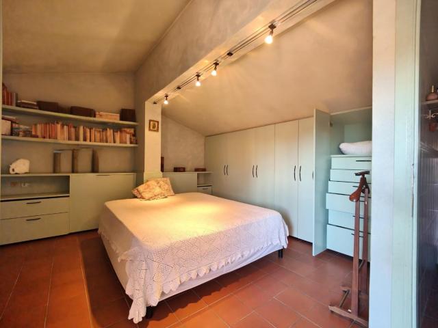 Casa indipendente con giardino a Empoli