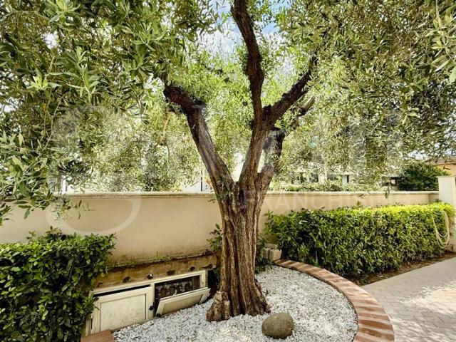 Casa indipendente con giardino a Fucecchio