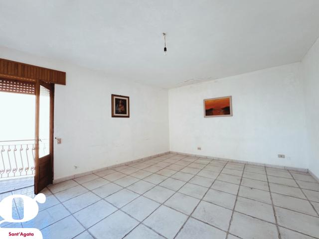 Casa indipendente con giardino a Galati Mamertino