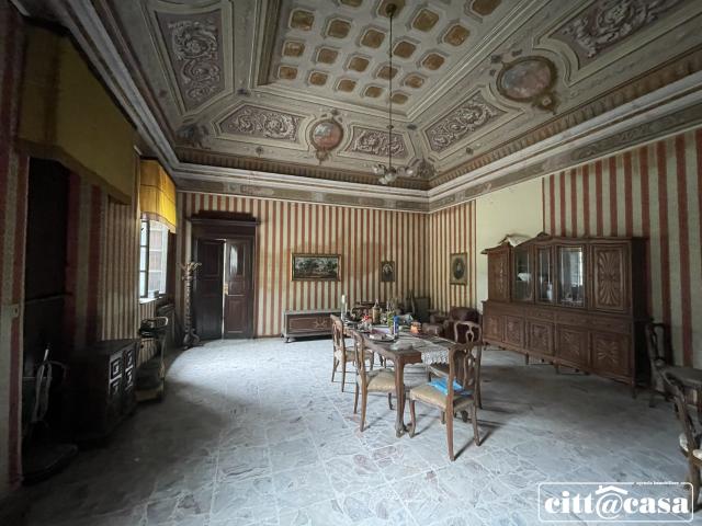 Casa indipendente con giardino a Lauriano