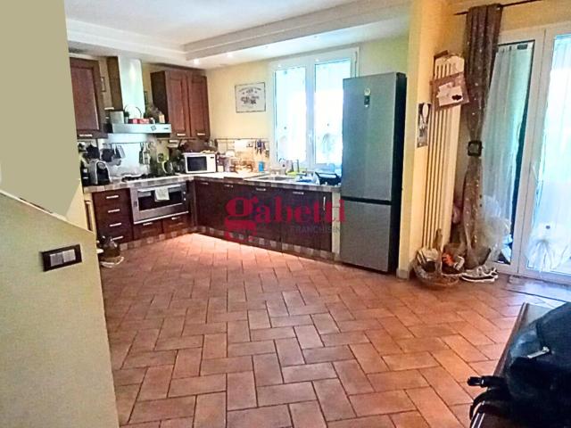 Casa indipendente con giardino a Misano Adriatico