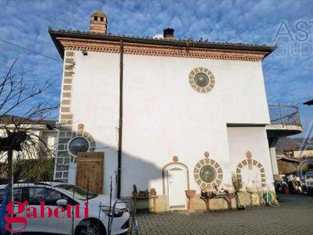 Casa indipendente con giardino a Monticello d'Alba