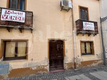 Casa indipendente con giardino a Oristano