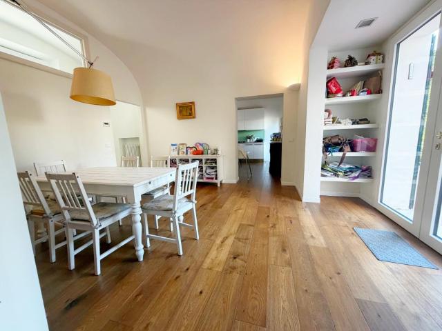 Casa indipendente con giardino a Poggibonsi