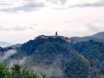 Casa indipendente con giardino, Borghetto di Vara l'ago