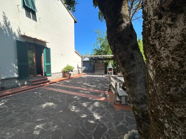 Casa indipendente con giardino, Empoli casenuove