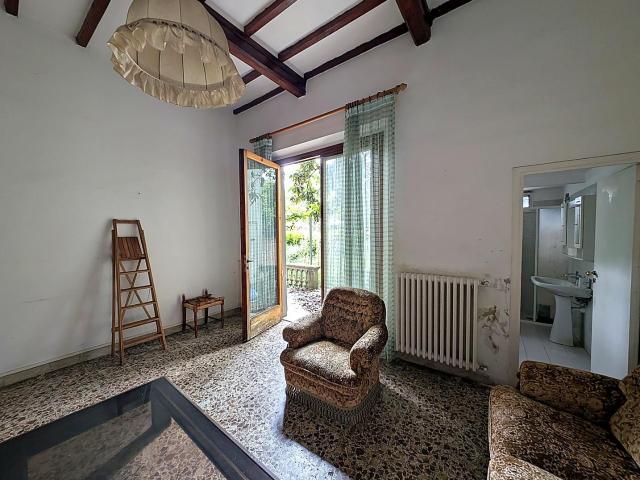 Casa indipendente con giardino, Empoli semicentro