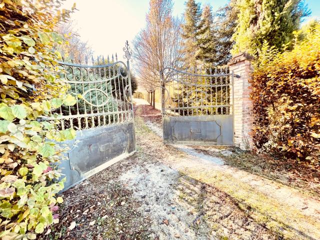Casa indipendente con giardino in località panate 18, Farigliano