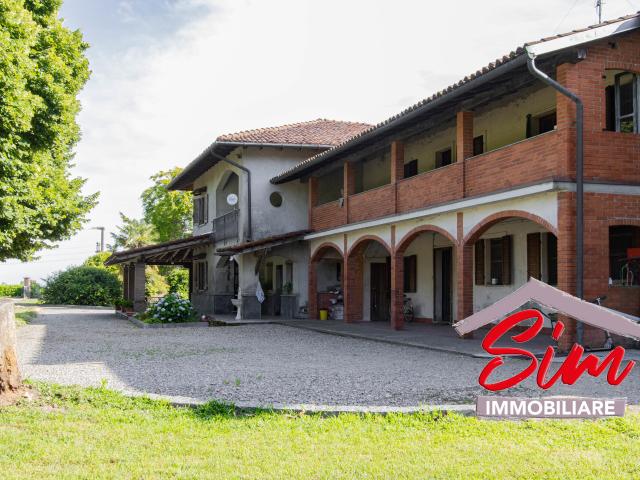 Casa indipendente con giardino in molino molinetto snc, Recetto