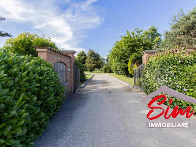 Casa indipendente con giardino in molino molinetto snc, Recetto