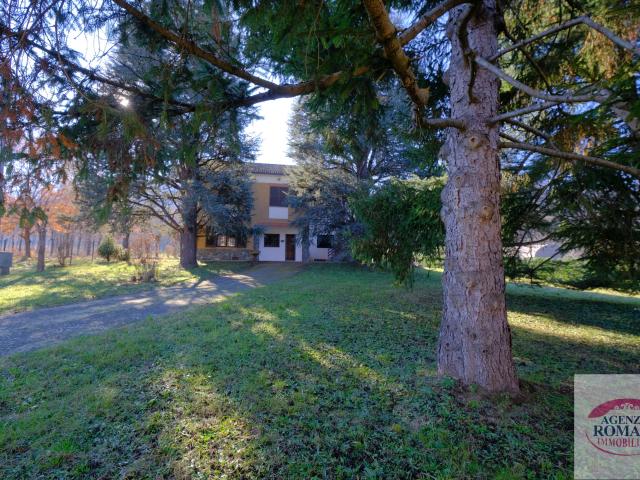 Casa indipendente con giardino in sp334 4, Malvicino