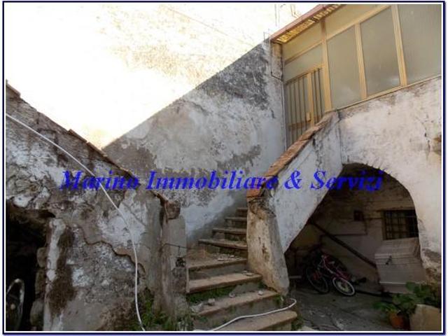 Casa indipendente con giardino in vittorio emamuele, Pignataro Maggiore