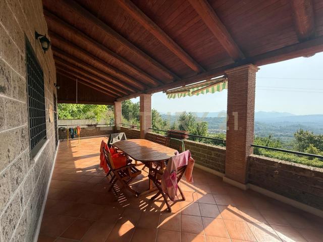 Casa indipendente con giardino in via mancini snc, Melizzano
