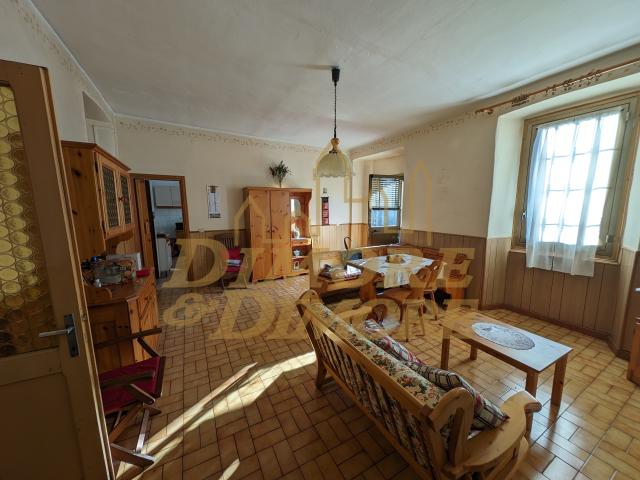 Casa indipendente con giardino in via nazionale 41, Vogogna