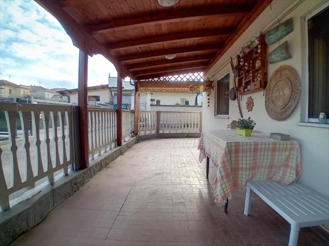Casa indipendente con giardino in via aterno 339, Chieti