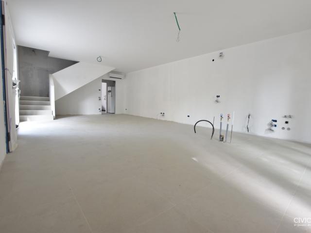 Casa indipendente con giardino in via alessandro volta 3, Curtarolo