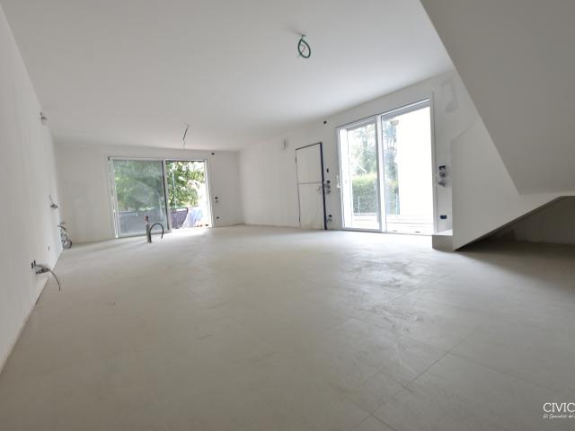 Casa indipendente con giardino in via alessandro volta 3, Curtarolo