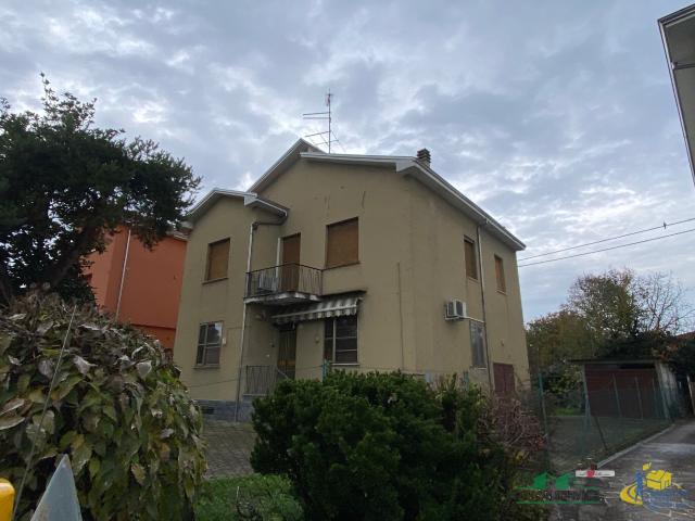 Casa indipendente con giardino in via bianchi 16 noceto pr, Noceto