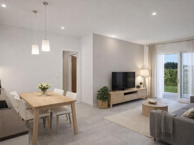 Casa indipendente con giardino in via cadana, Finale Ligure