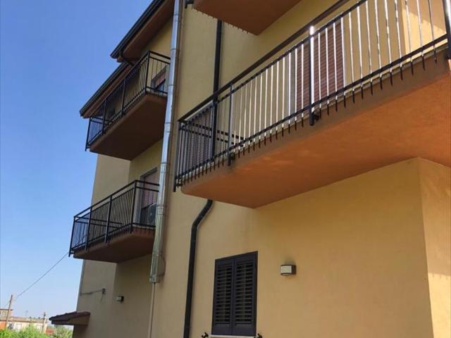 Casa indipendente con giardino in via caduti di nassirya, Lercara Friddi