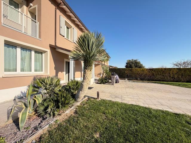 Casa indipendente con giardino in via capannaguzzo 3721, Cesena