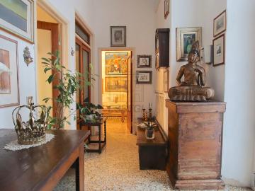 Casa indipendente con giardino in via della santissima annunziata 531, Lucca