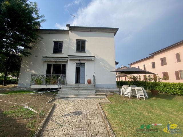 Casa indipendente con giardino in via pietro nenni 9, Noceto