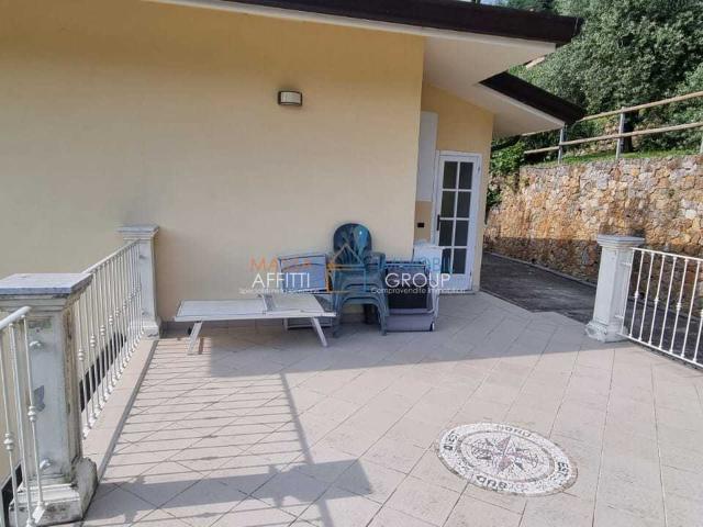 Casa indipendente con giardino in via san francesco 1, Carrara