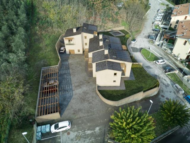 Casa indipendente con giardino, Monteriggioni uopini