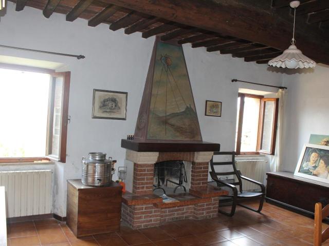 Casa indipendente con giardino, Monticiano iesa