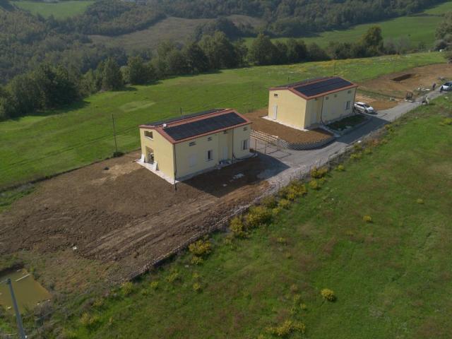 Casa indipendente con giardino, Medesano miano