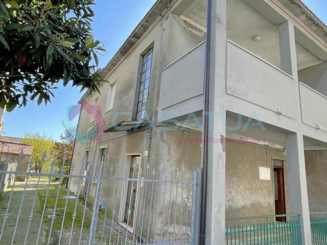 Casa indipendente con giardino, Silvi paese