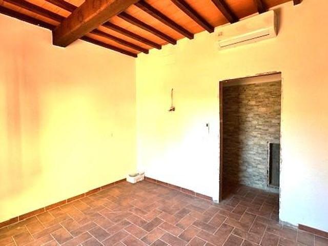 Casa indipendente con giardino, Pisa marina di