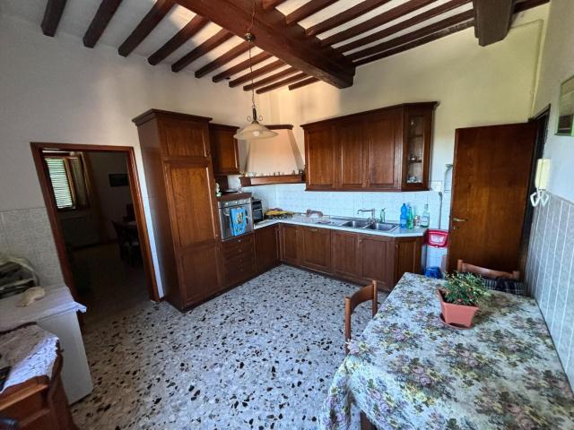Casa indipendente con giardino, Terricciola chientina