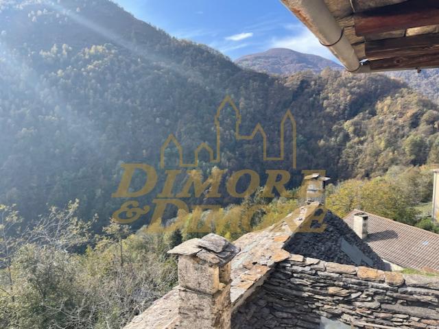 Casa indipendente con giardino, Valle Cannobina orasso