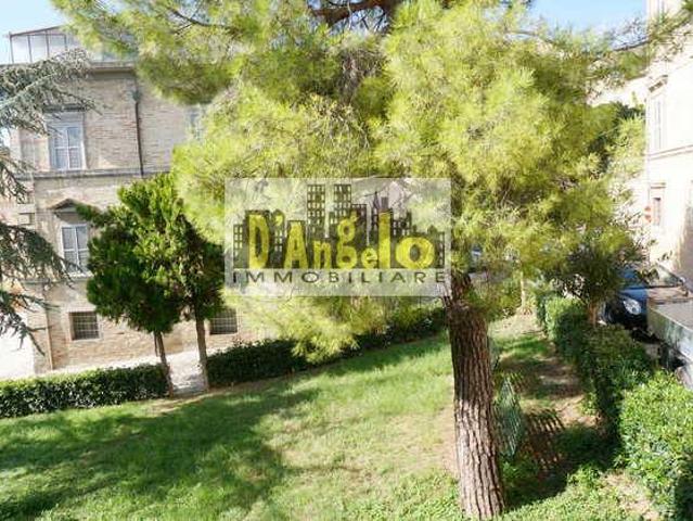 Casa singola in vendita a Offida