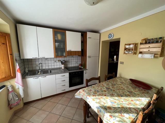 Casa indipendente con terrazzo, Bagni di Lucca astracaccio