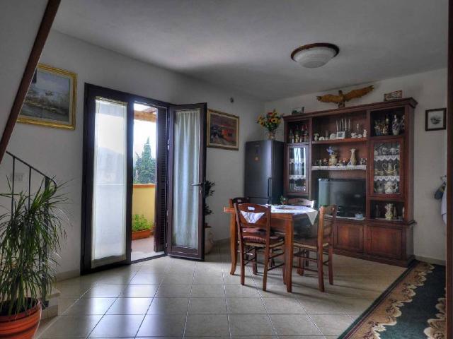 Casa indipendente con terrazzo in marina di campo, Campo nell'Elba