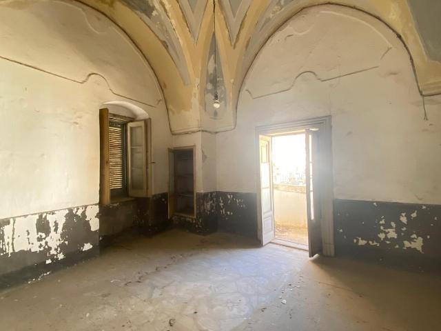 Casa indipendente con terrazzo in via cattedrale 6, Ostuni