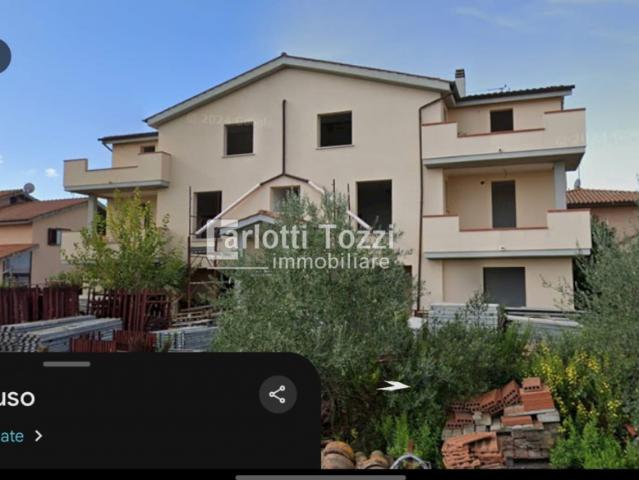 Casa indipendente con terrazzo in via del tarabuso, Grosseto